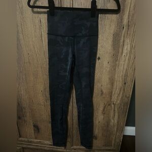 Lululemon Wunder Under Camo leggings
